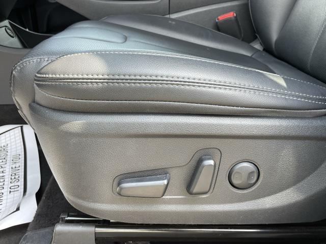 Photo of 2023 Shimmering Silver Hyundai SANTA FE