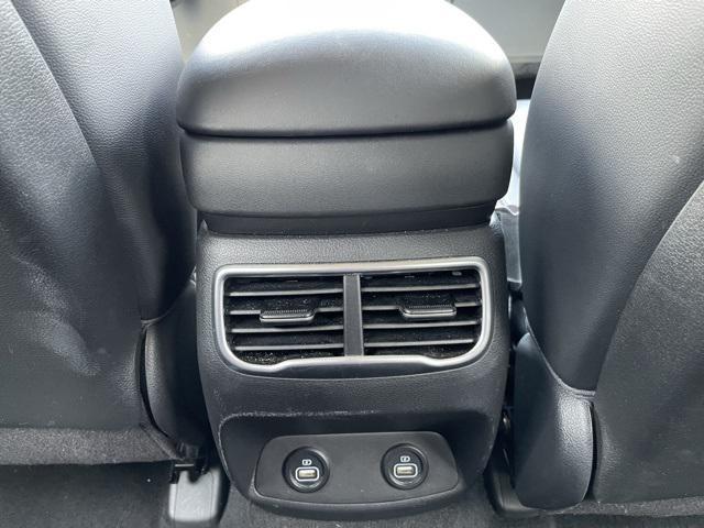Photo of 2023 Shimmering Silver Hyundai SANTA FE
