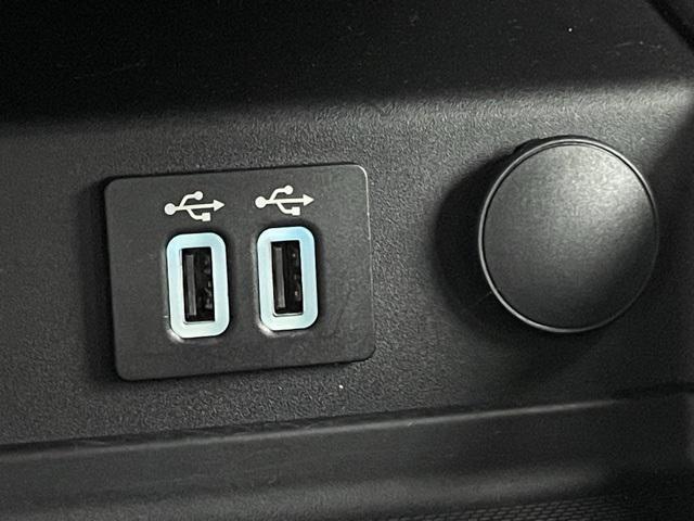 Photo of 2019 Agate Black Ford Fusion