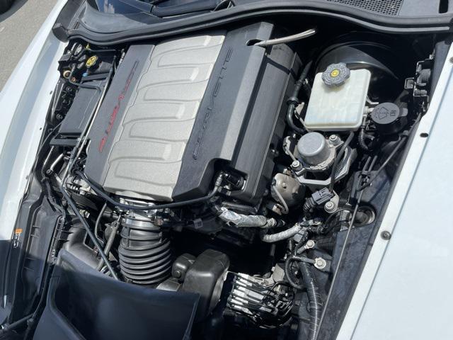 Photo of 2019 Arctic White Chevrolet Corvette