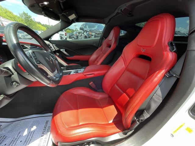 Photo of 2019 Arctic White Chevrolet Corvette