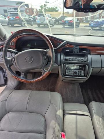 Photo of 2005 Blue Ice Cadillac DeVille