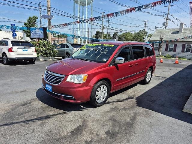 2011 Chrysler Town & Country
