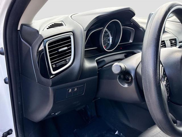 Photo of 2016 Snowflake White Pearl Mica Mazda Mazda3