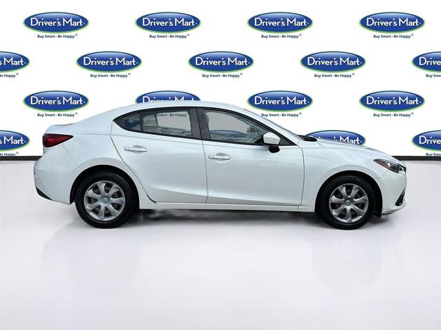 Photo of 2016 Snowflake White Pearl Mica Mazda Mazda3