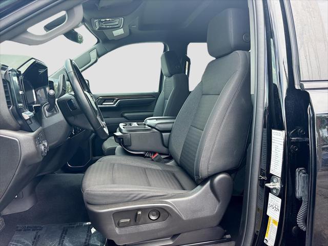 Photo of 2023 Black Chevrolet Silverado 1500