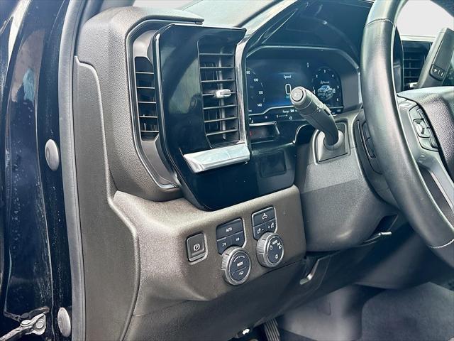 Photo of 2023 Black Chevrolet Silverado 1500