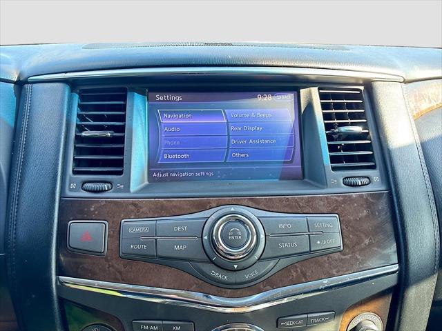 Photo of 2014 Platinum Graphite INFINITI QX80
