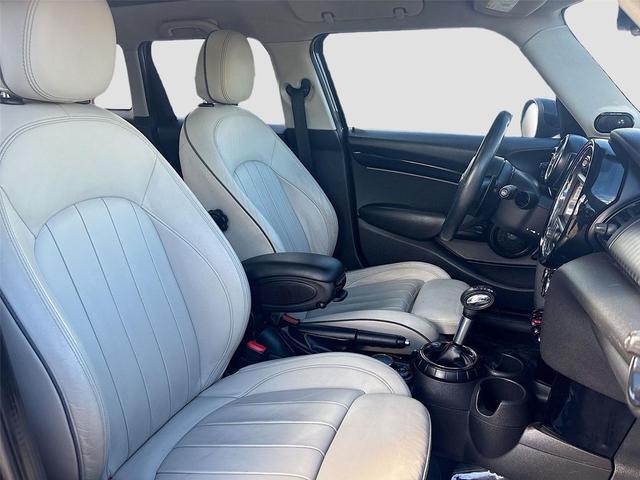 Photo of 2016 Midnight Black Metallic MINI Hardtop