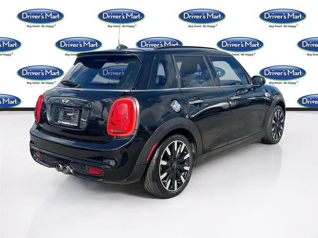 Photo of 2016 Midnight Black Metallic MINI Hardtop