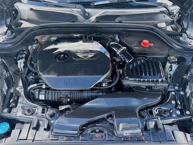 Photo of 2016 Midnight Black Metallic MINI Hardtop