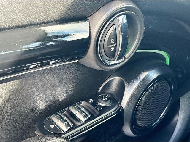 Photo of 2016 Midnight Black Metallic MINI Hardtop