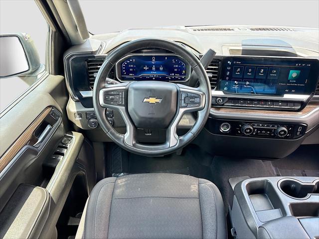 Photo of 2023 Black Chevrolet Silverado 1500