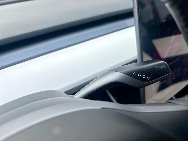 Photo of 2020 Pearl White Multi-Coat Tesla Model 3