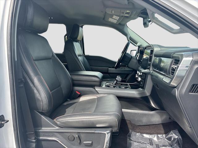 Photo of 2022 Oxford White Ford F-150