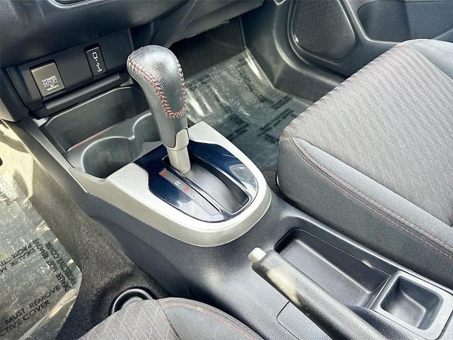 Photo of 2020 Platinum White Pearl Honda Fit