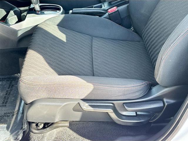 Photo of 2020 Platinum White Pearl Honda Fit