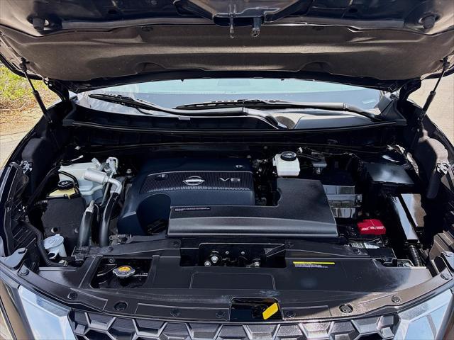 Photo of 2023 Super Black Nissan Murano