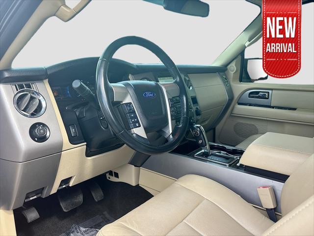 Photo of 2017 Shadow Black Ford Expedition EL