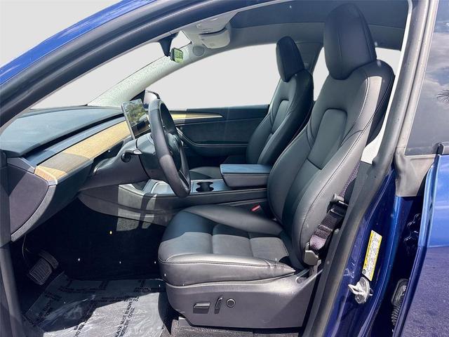 Photo of 2023 Deep Blue Metallic Tesla Model Y