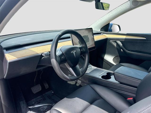 Photo of 2023 Deep Blue Metallic Tesla Model Y