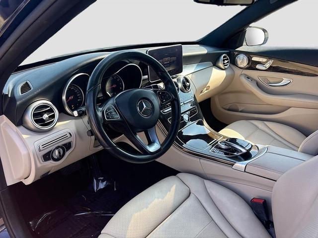 Photo of 2018 Lunar Blue Metallic Mercedes-Benz C-Class