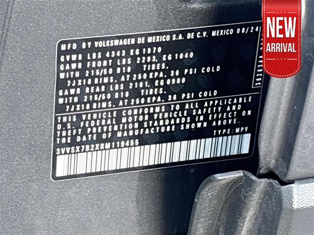 Photo of 2024 GRAY Volkswagen Taos
