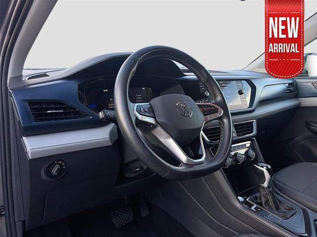 Photo of 2024 GRAY Volkswagen Taos