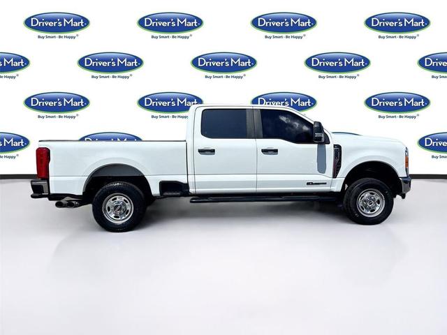 Photo of 2023 Oxford White Ford F-250