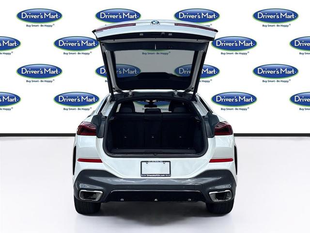 Photo of 2023 Alpine White BMW X6