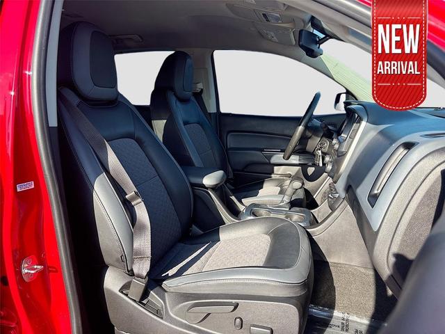 Photo of 2015 Red Hot Chevrolet Colorado