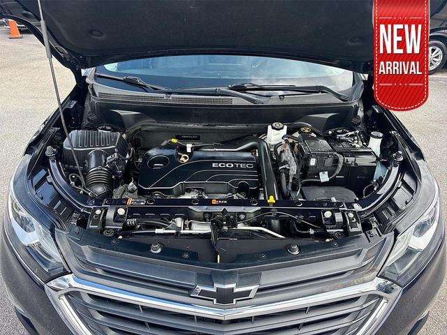 Photo of 2020 Midnight Blue Metallic Chevrolet Equinox