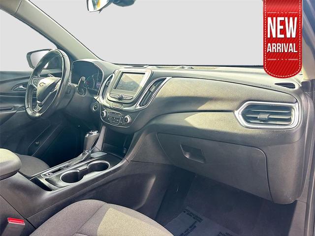 Photo of 2020 Midnight Blue Metallic Chevrolet Equinox