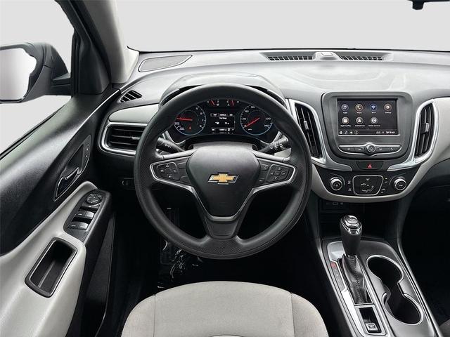 Photo of 2019 Mosaic Black Metallic Chevrolet Equinox