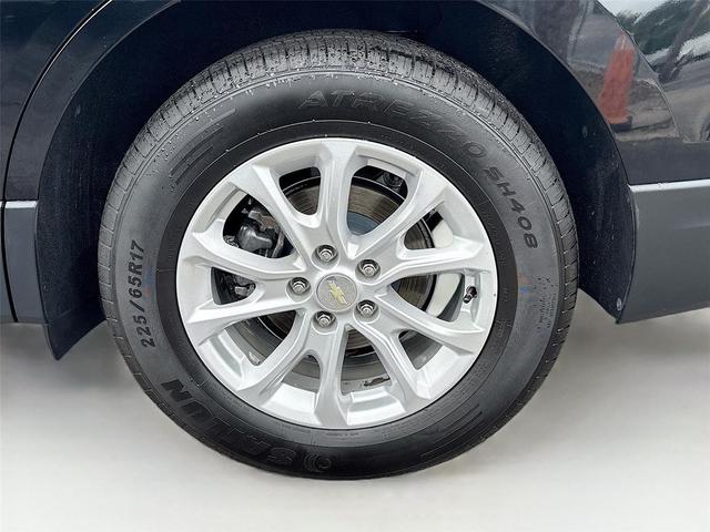 Photo of 2019 Mosaic Black Metallic Chevrolet Equinox