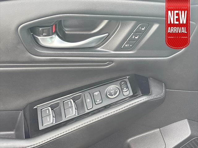 Photo of 2023 Urban Gray Pearl Honda Accord Hybrid