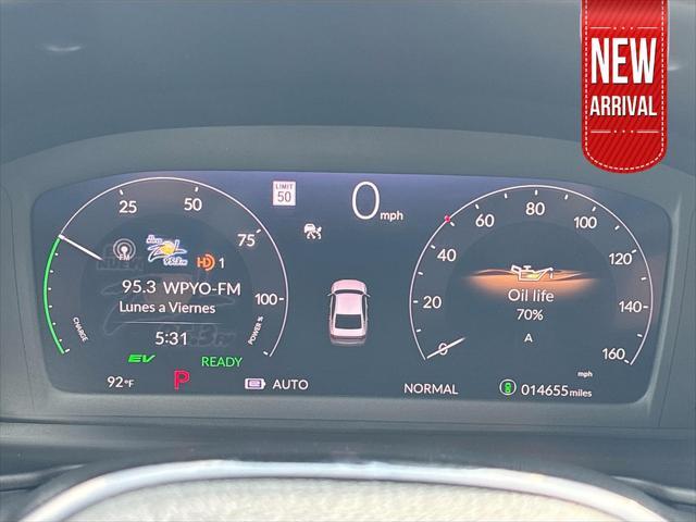 Photo of 2023 Urban Gray Pearl Honda Accord Hybrid