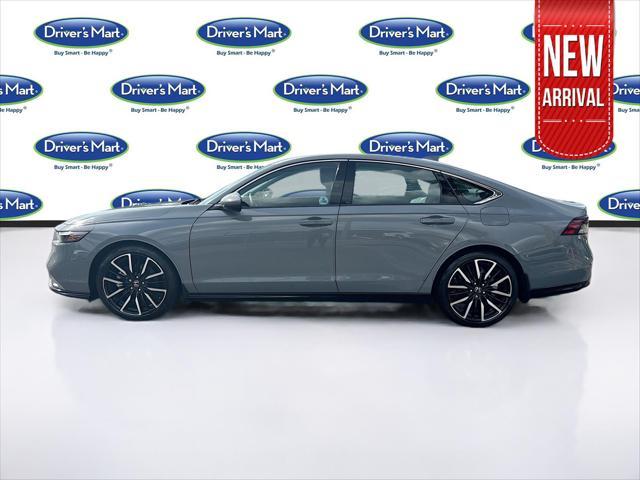 Photo of 2023 Urban Gray Pearl Honda Accord Hybrid