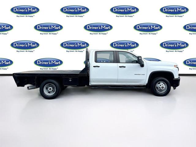 Photo of 2023 Summit White Chevrolet Silverado 3500