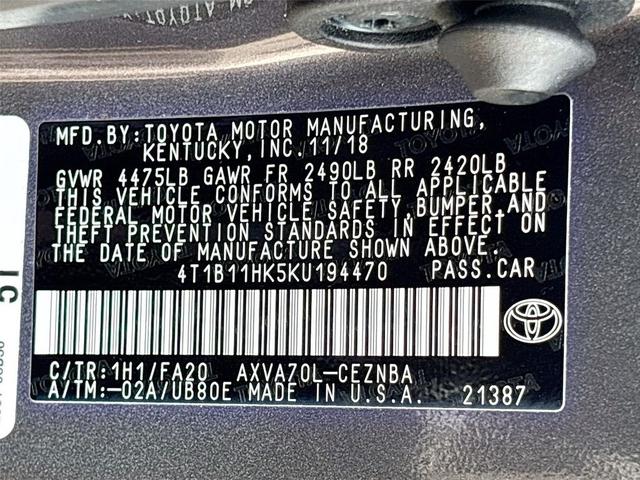 Photo of 2019 Predawn Gray Mica Toyota Camry