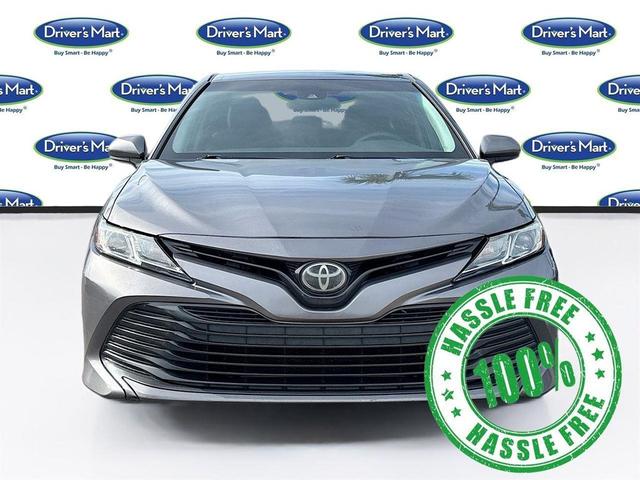 Photo of 2019 Predawn Gray Mica Toyota Camry