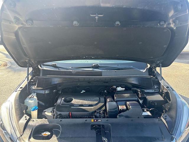 Photo of 2016 Ebony Black Kia Sorento