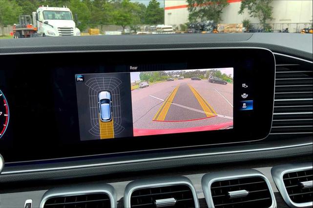 Photo of 2020 designo Cardinal Red Metallic Mercedes-Benz GLE 450