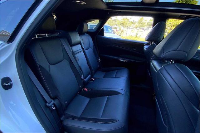 Photo of 2024 Ultra White Lexus RX 500h