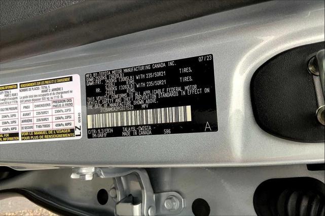 Photo of 2023 Iridium Lexus RX 350