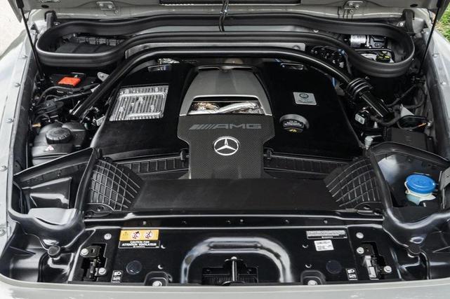 Photo of 2024 MANUFAKTUR Arabian Grey Mercedes-Benz AMG G 63