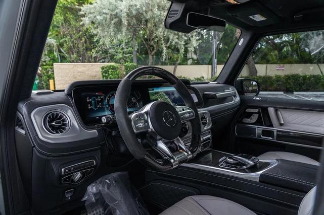 Photo of 2024 MANUFAKTUR Arabian Grey Mercedes-Benz AMG G 63