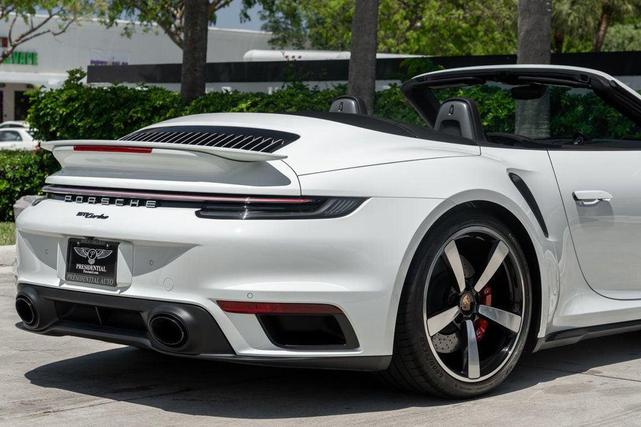 Photo of 2024 White Porsche 911