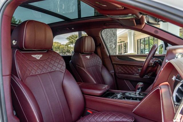 Photo of 2019 Ice Bentley Bentayga