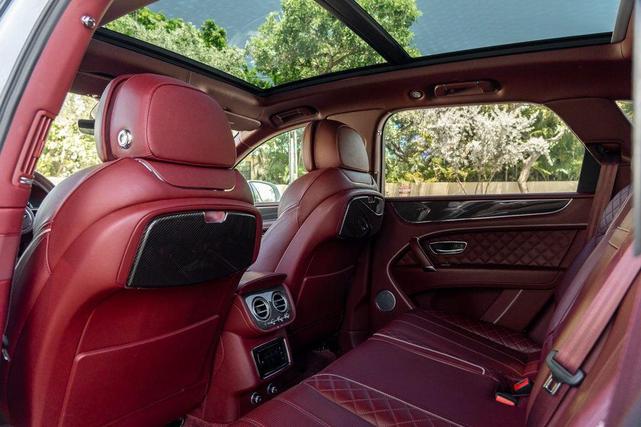 Photo of 2019 Ice Bentley Bentayga